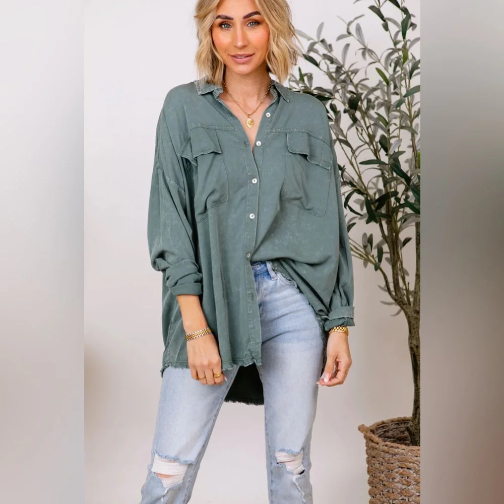 SEWN + SEEN Raw Hem Oversized Button Down Top Light Rust / Camel Brown sz M NWOT - Picture 9 of 9